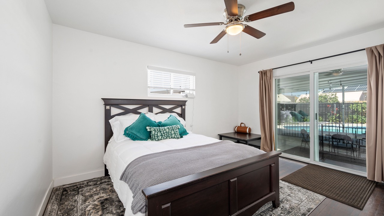 Photo of Bedroom in Lincoln Acres