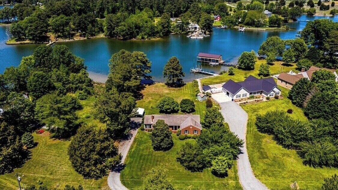 Photo of Others in Reedville