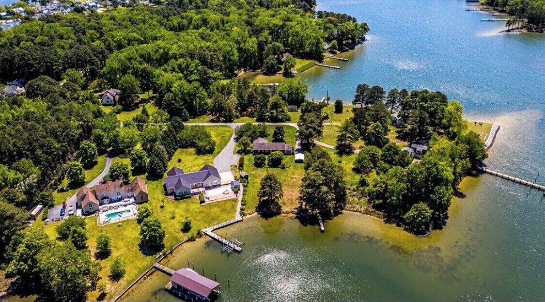 Photo of Others in Reedville