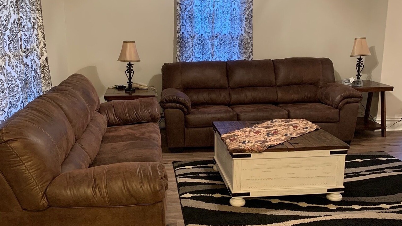 Photo of Livingroom in Purling