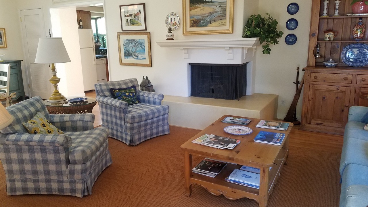 Photo of Livingroom in Carmel Point