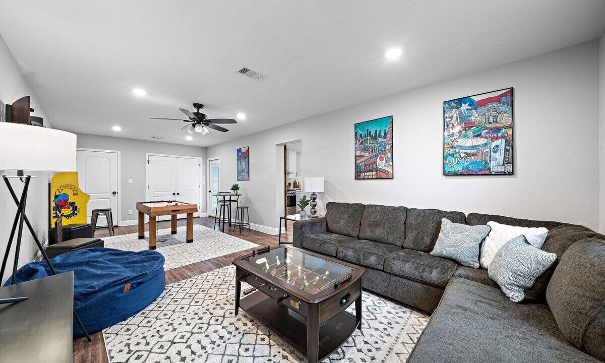 Photo of Bedroom in Pasadena