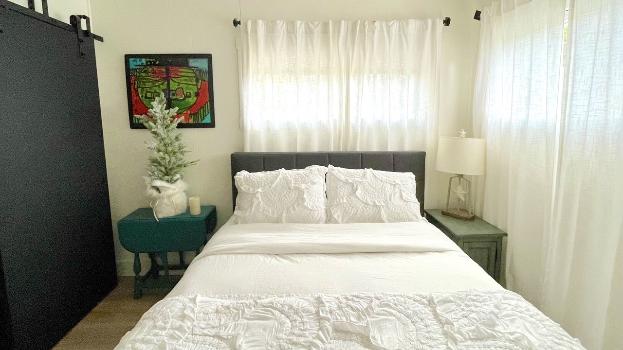 Photo of Bedroom in Dillon Beach