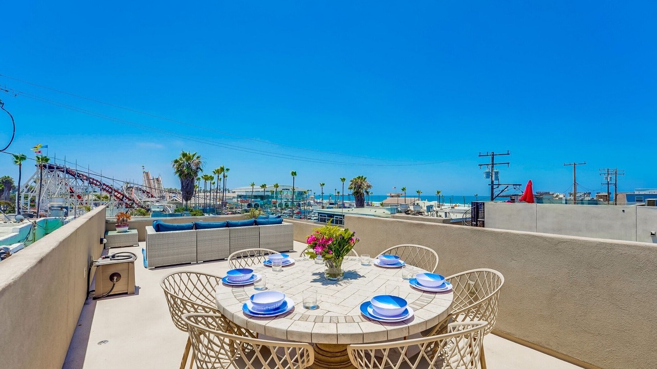 Photo of Others in Mission Beach
