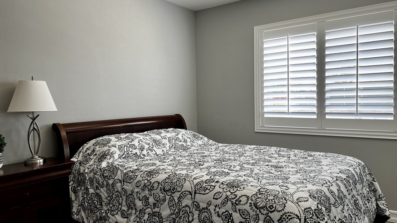 Photo of Bedroom in Bay Terraces