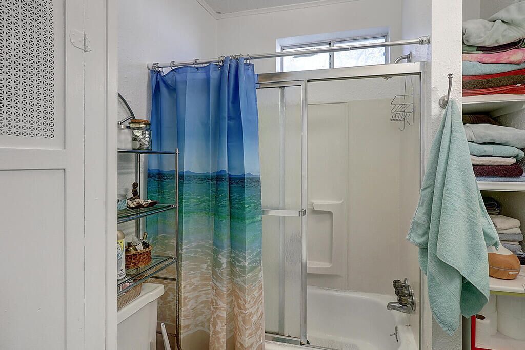 Photo of Bathroom in Fulton