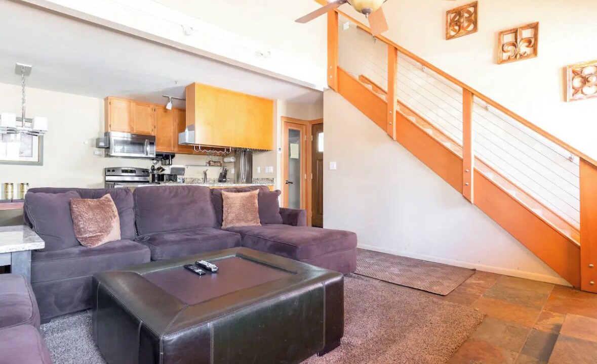 Photo of Livingroom in Mammoth Lakes