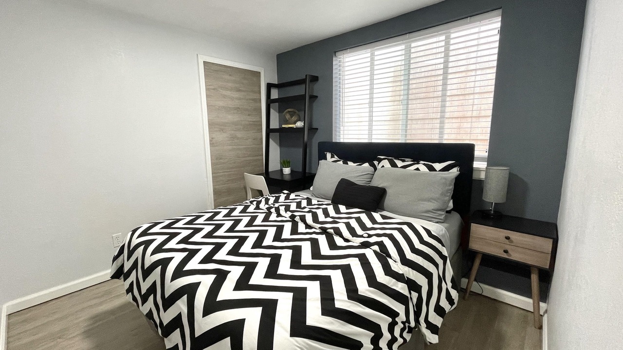 Photo of Bedroom in Sunset District