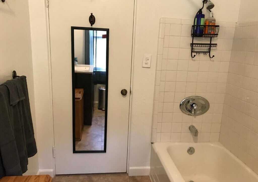 Photo of Bathroom in Mission Valley West