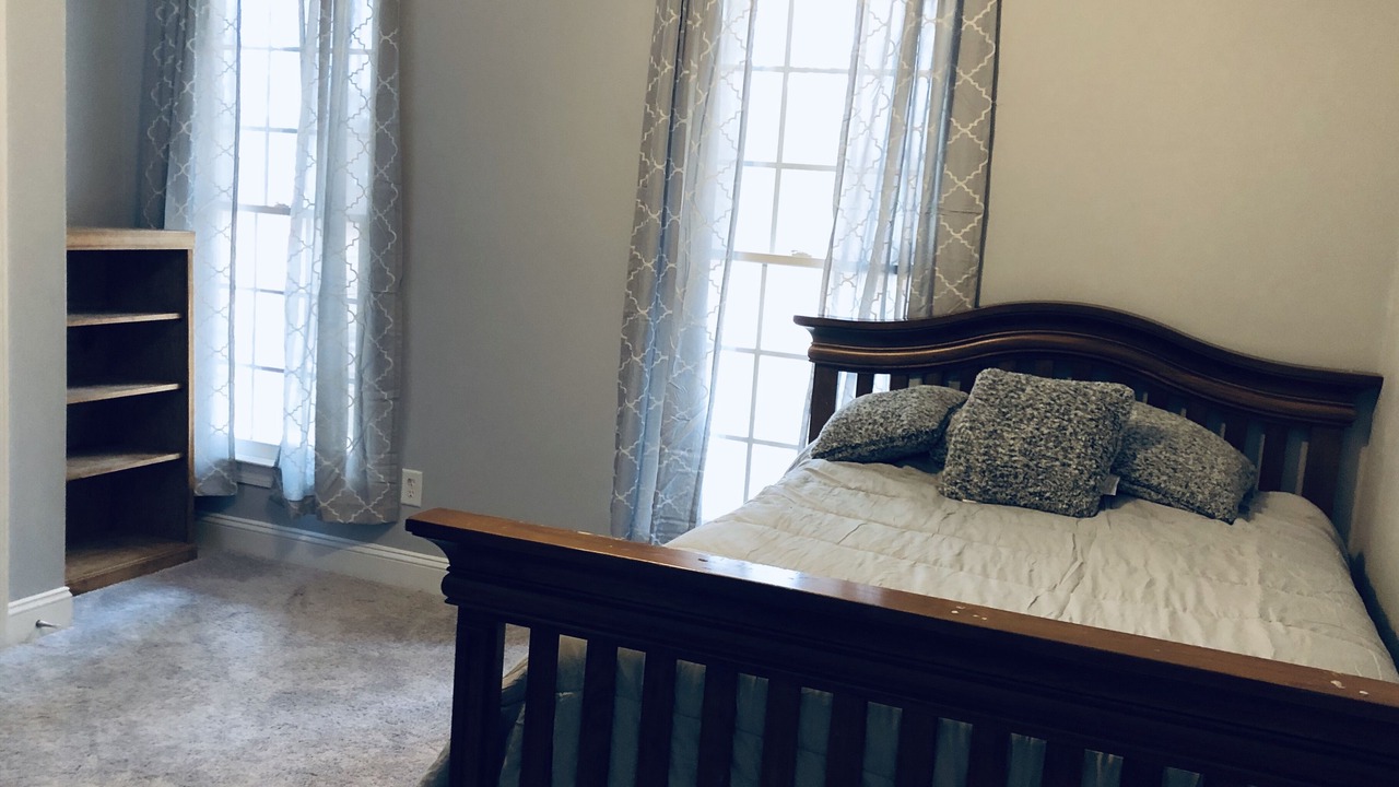 Photo of Bedroom in Bowling Green