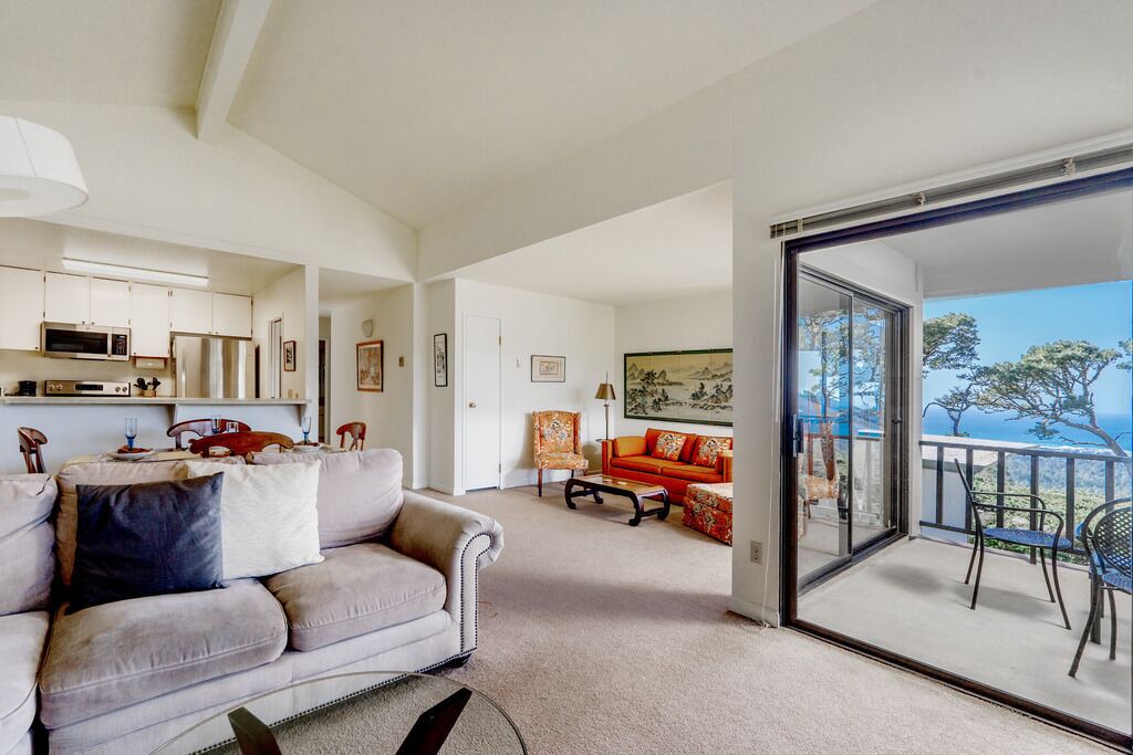 Photo of Bedroom in Monterey