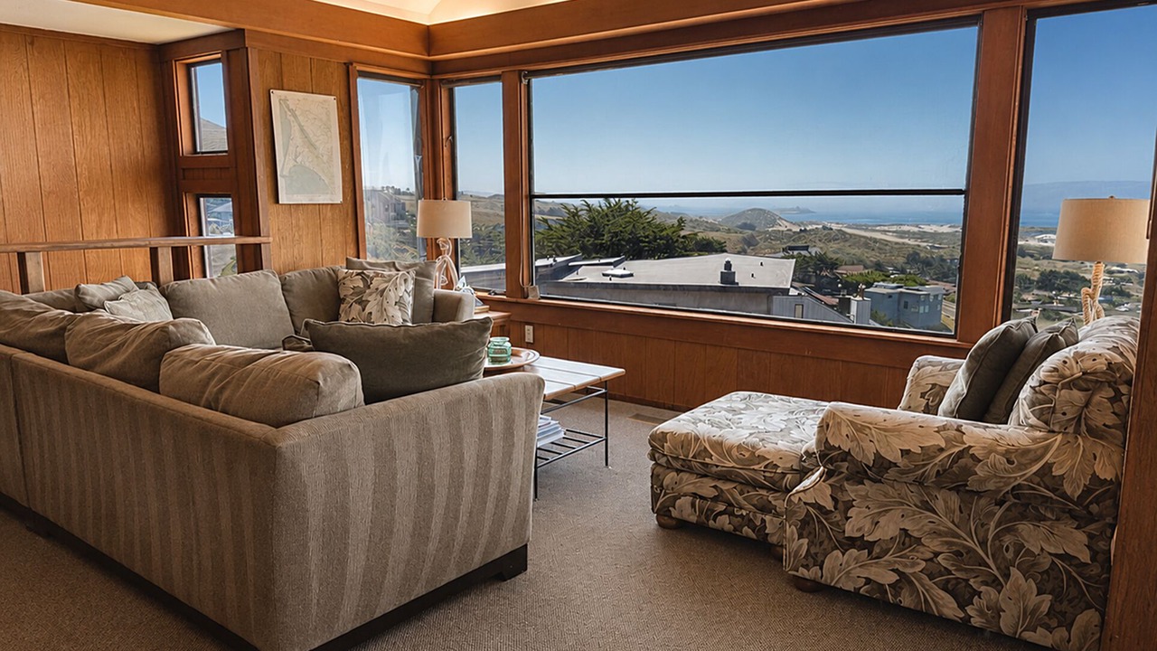 Photo of Bedroom in Dillon Beach