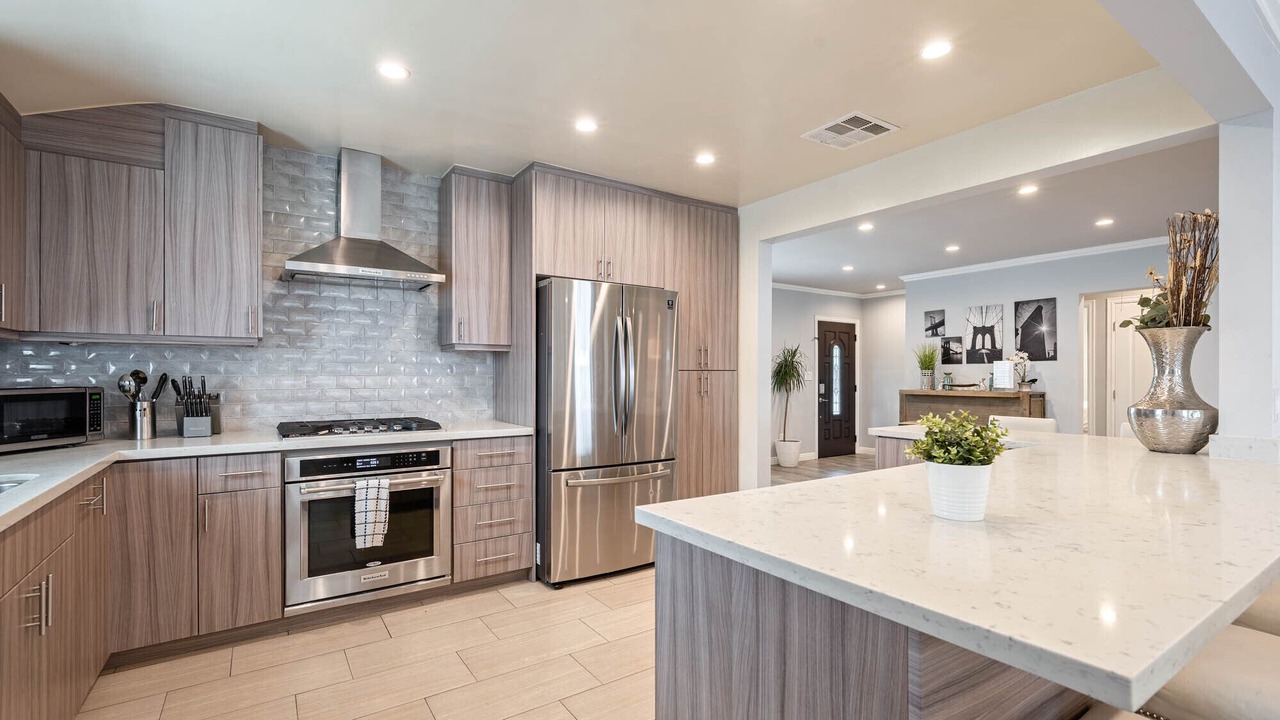 Photo of Kitchen in Lake Balboa