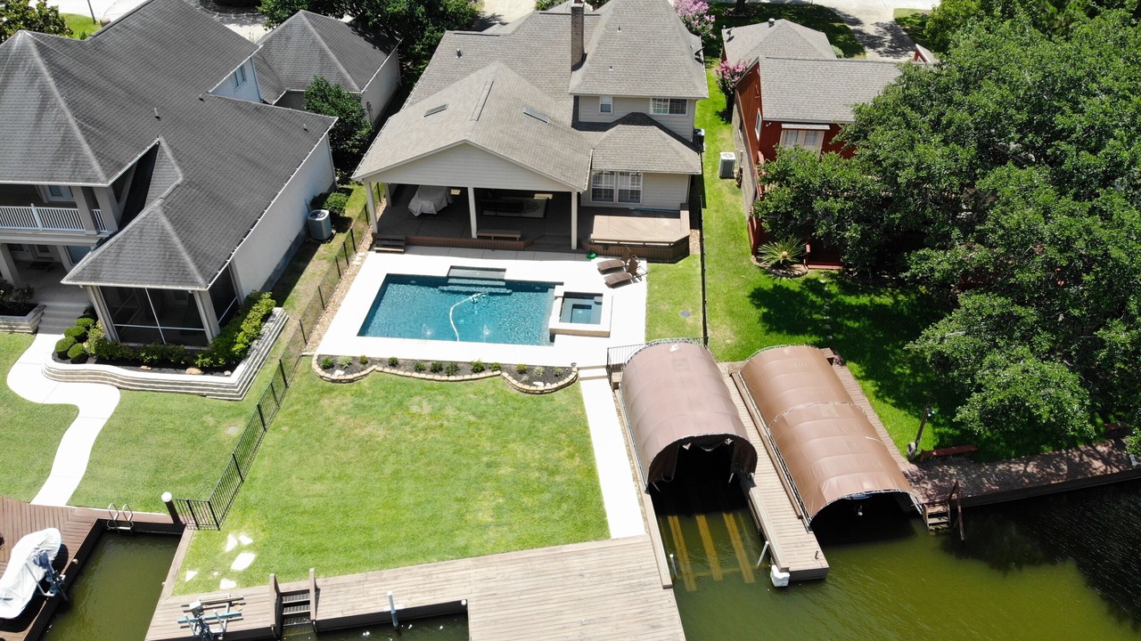 Photo of Outdoor in Walden on Lake Conroe