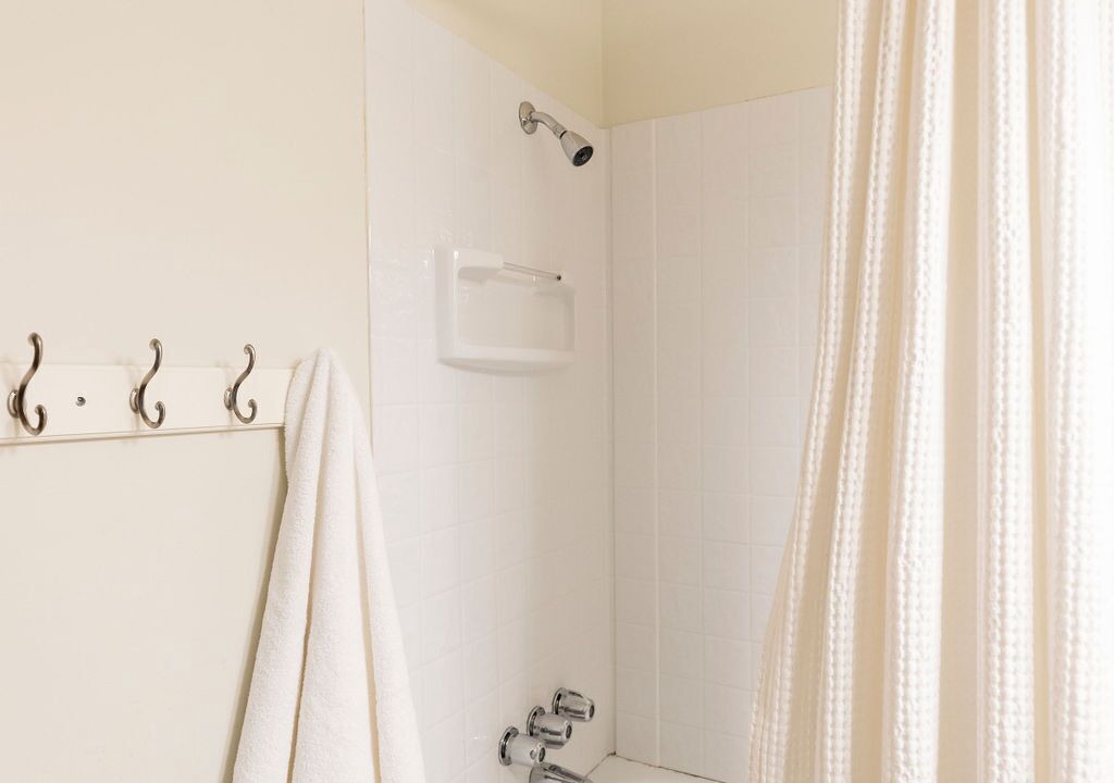 Photo of Bathroom in Lakeside