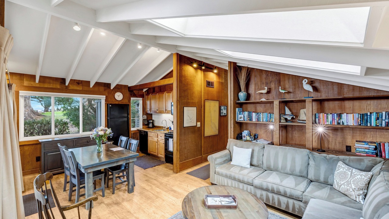 Photo of Livingroom in Carmel