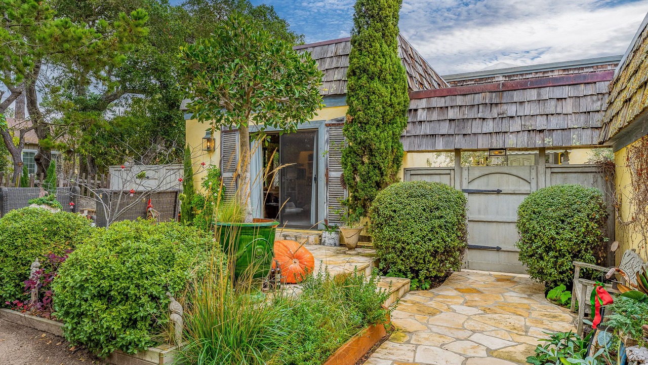 Photo of Outdoor in Northeast Carmel