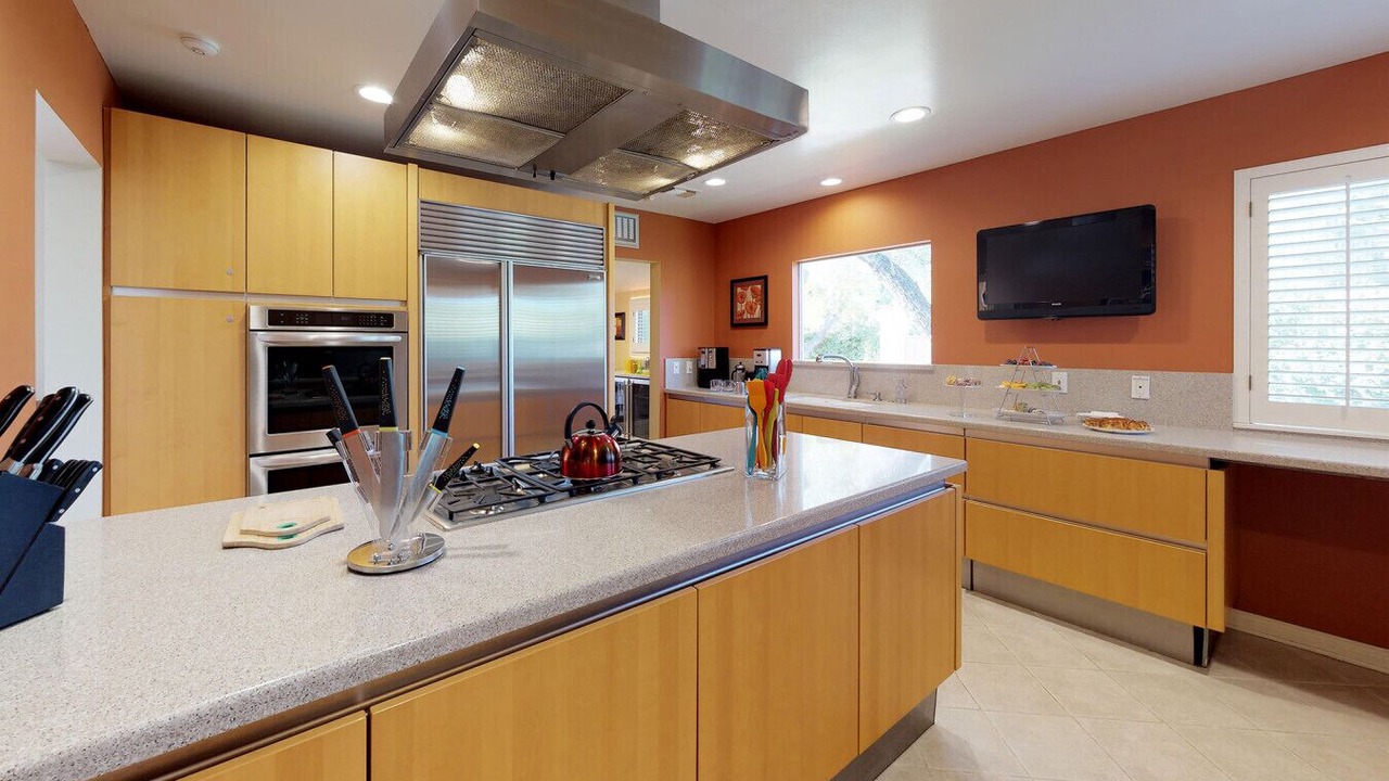 Photo of Kitchen in The Movie Colony