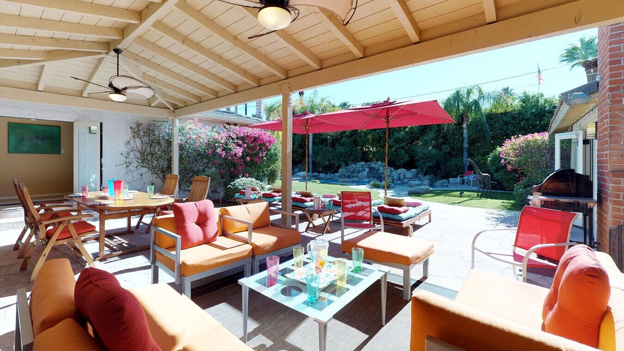 Photo of Outdoor in The Movie Colony