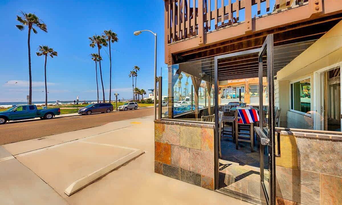 Photo of Patio Balcony in Ocean Beach