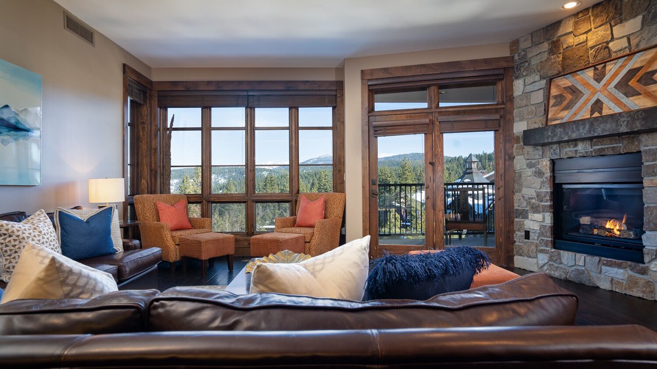 Photo of Livingroom in Truckee