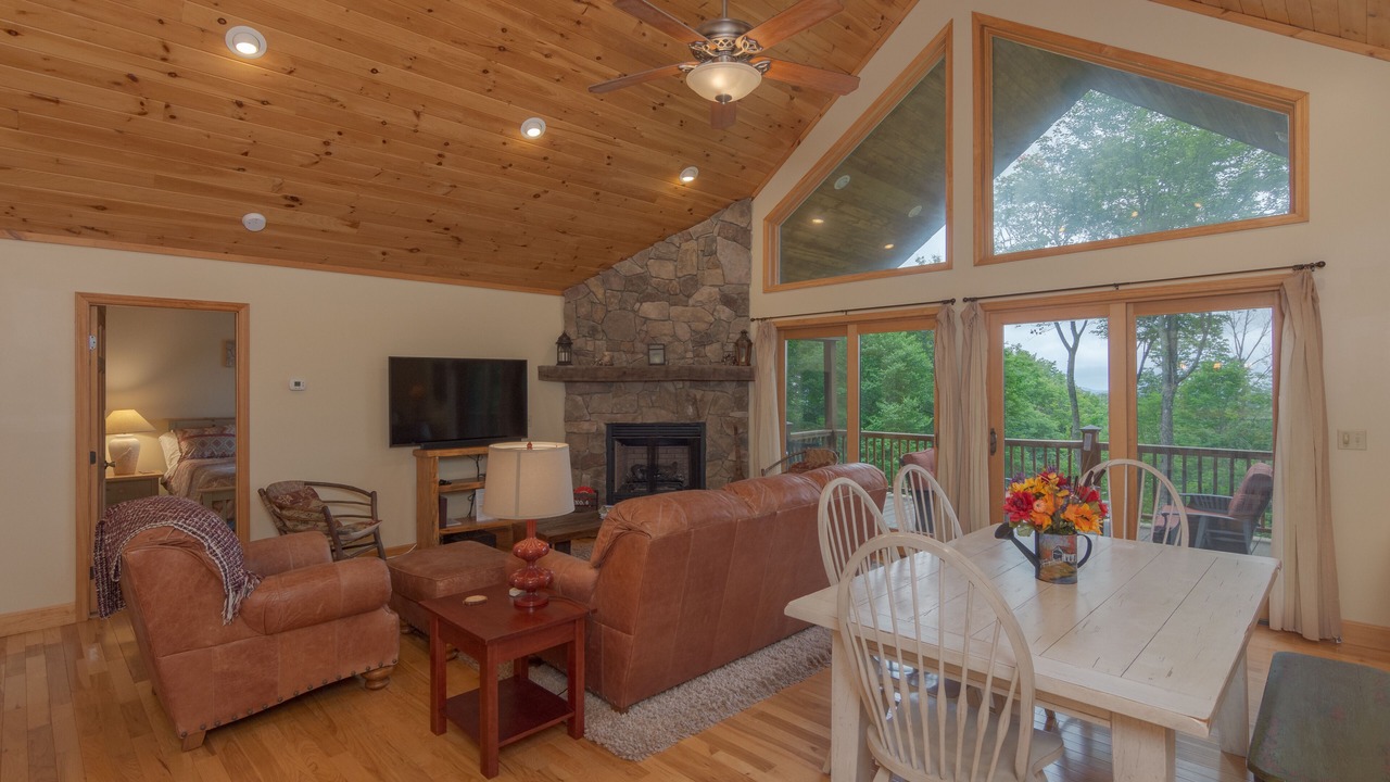 Photo of Bedroom in Wolf Laurel