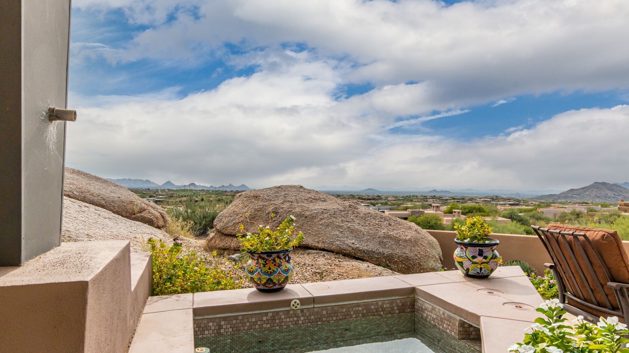 Photo of Patio Balcony in Desert Mountain