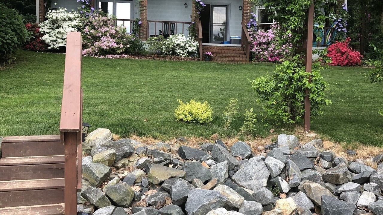Photo of Outdoor in Mayhew