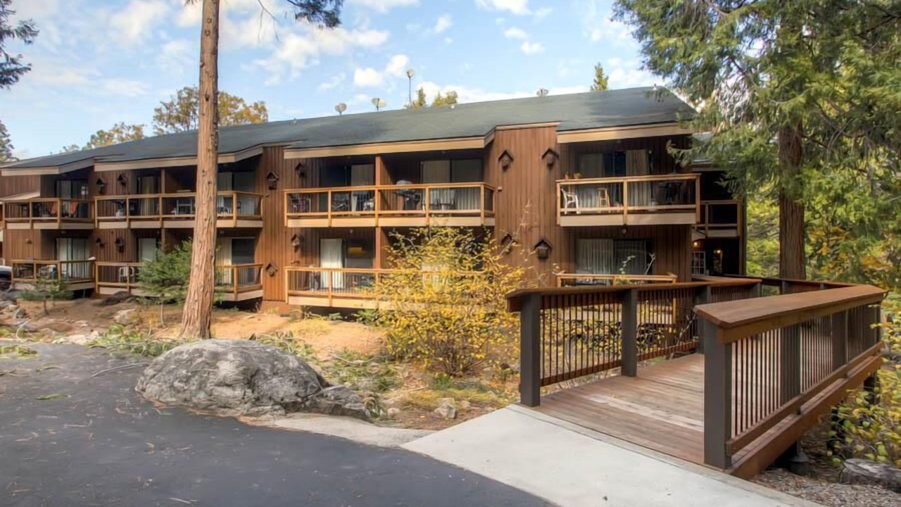 Photo of Outdoor in Yosemite West