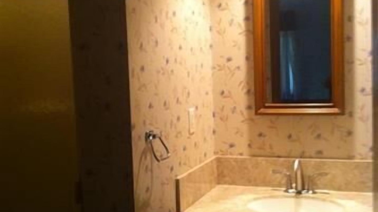 Photo of Bathroom in Mayfield