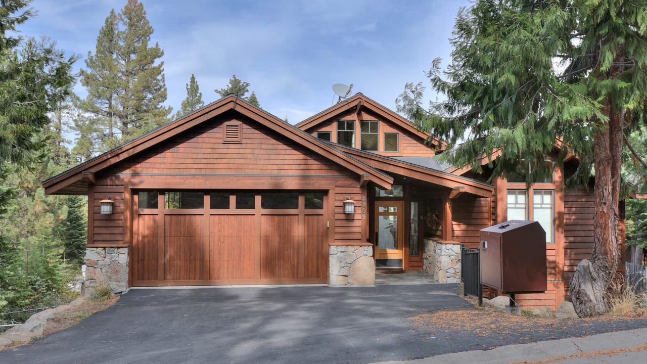 Photo of Outdoor in Tahoma