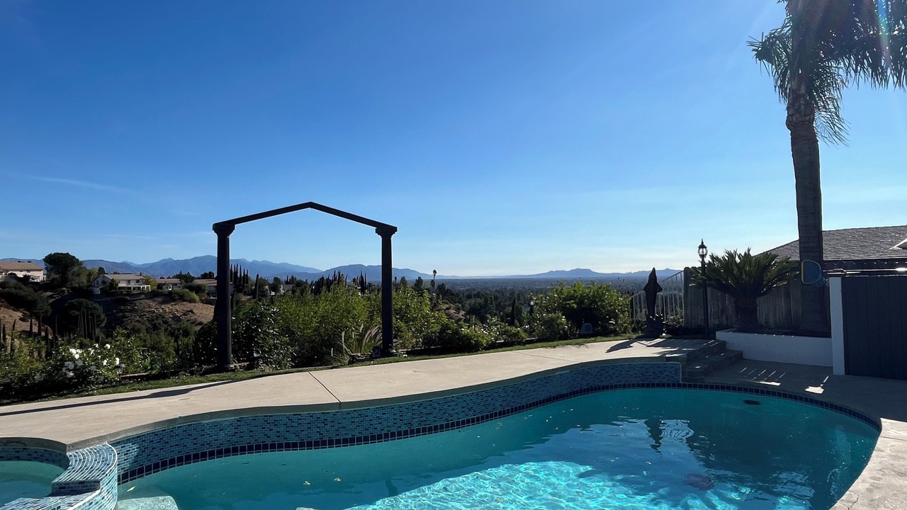 Photo of Outdoor in Porter Ranch