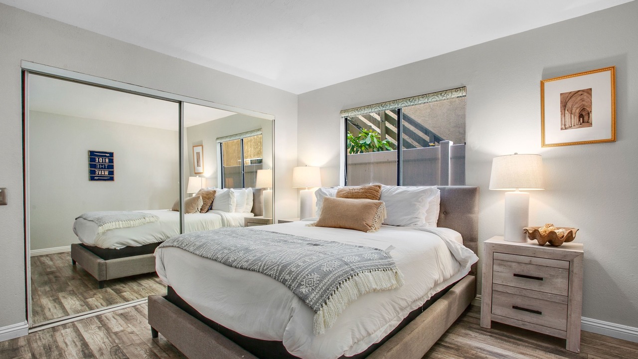 Photo of Bedroom in Mission Beach