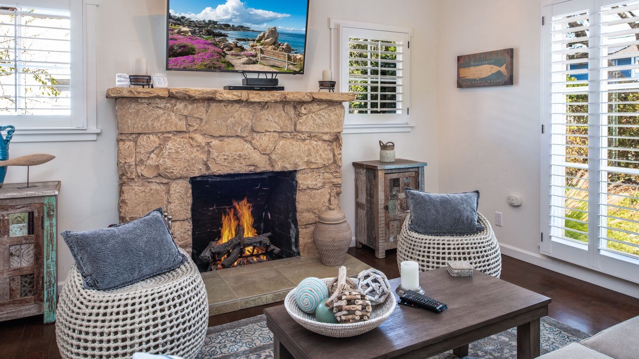 Photo of Livingroom in Pacific Grove