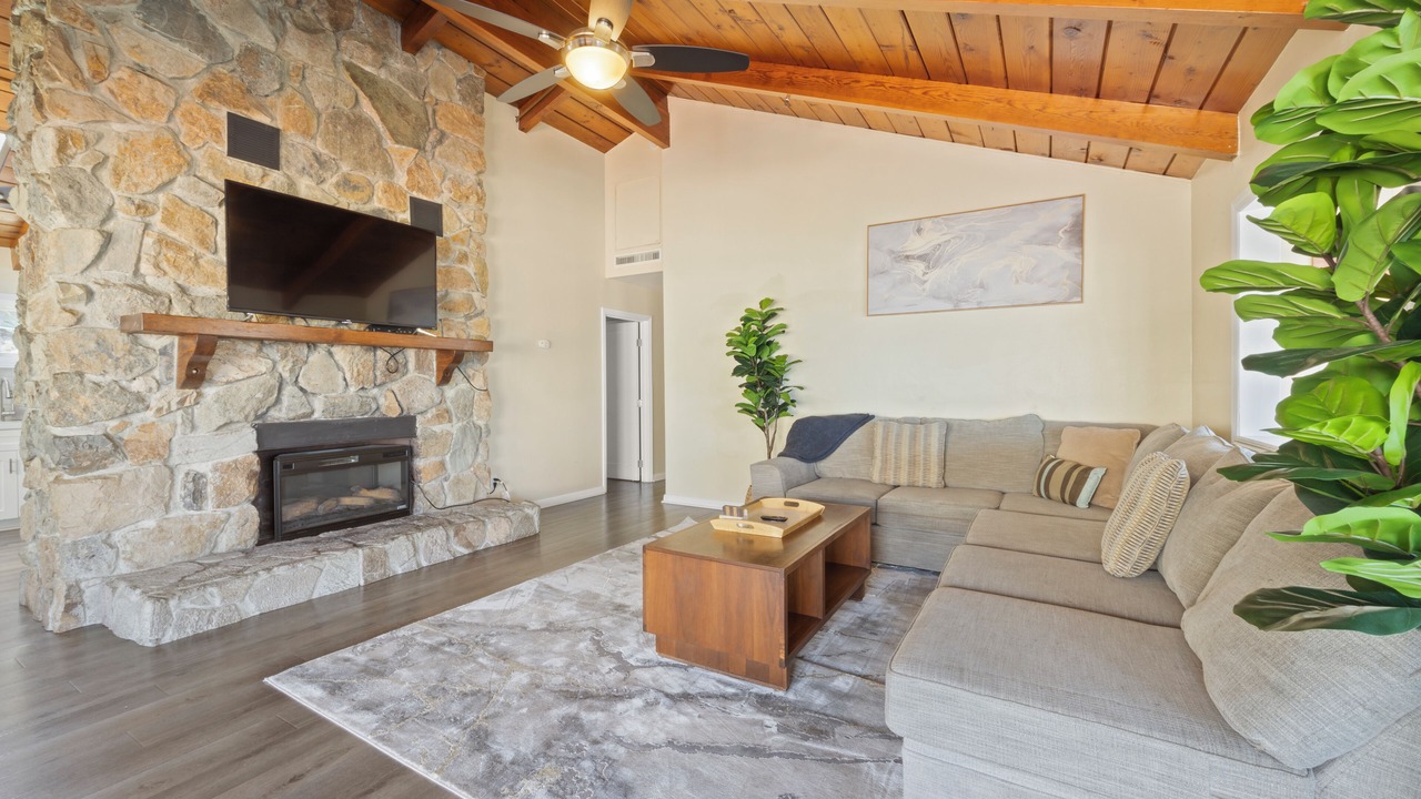 Photo of Livingroom in Avalon