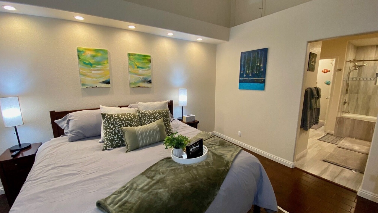 Photo of Bedroom in University City