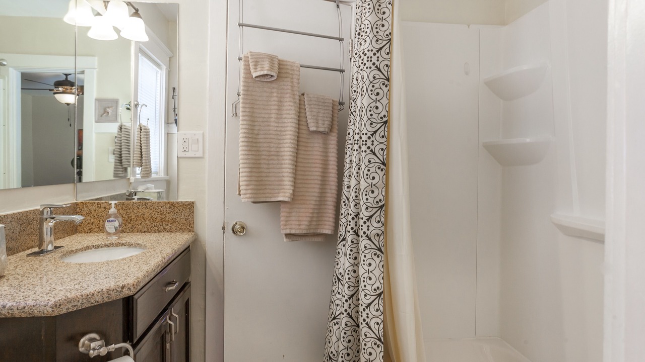 Photo of Bathroom in Mid City