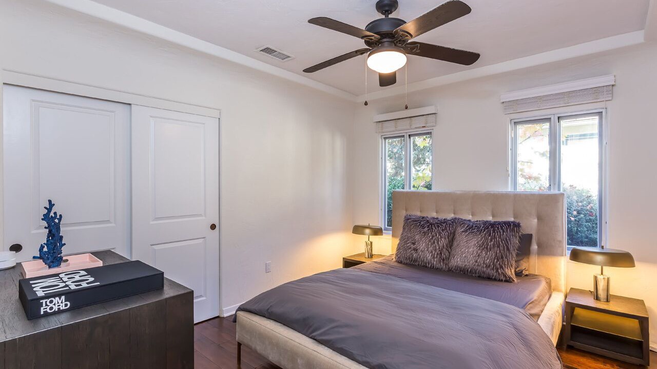 Photo of Bedroom in Carthay Circle