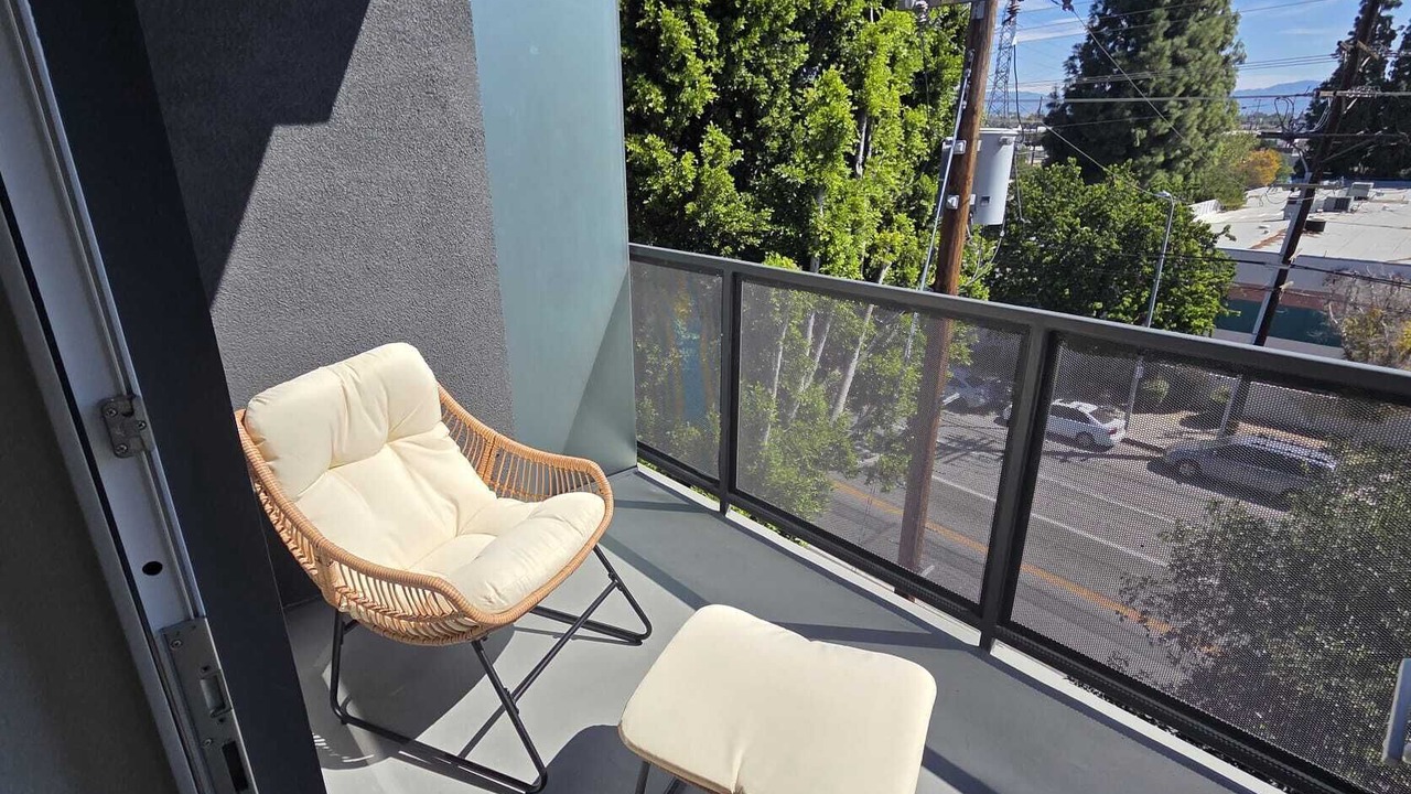 Photo of Outdoor in Northridge