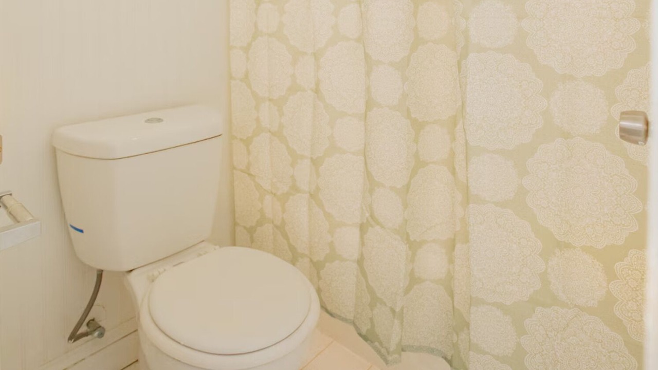Photo of Bathroom in Sheffield Park