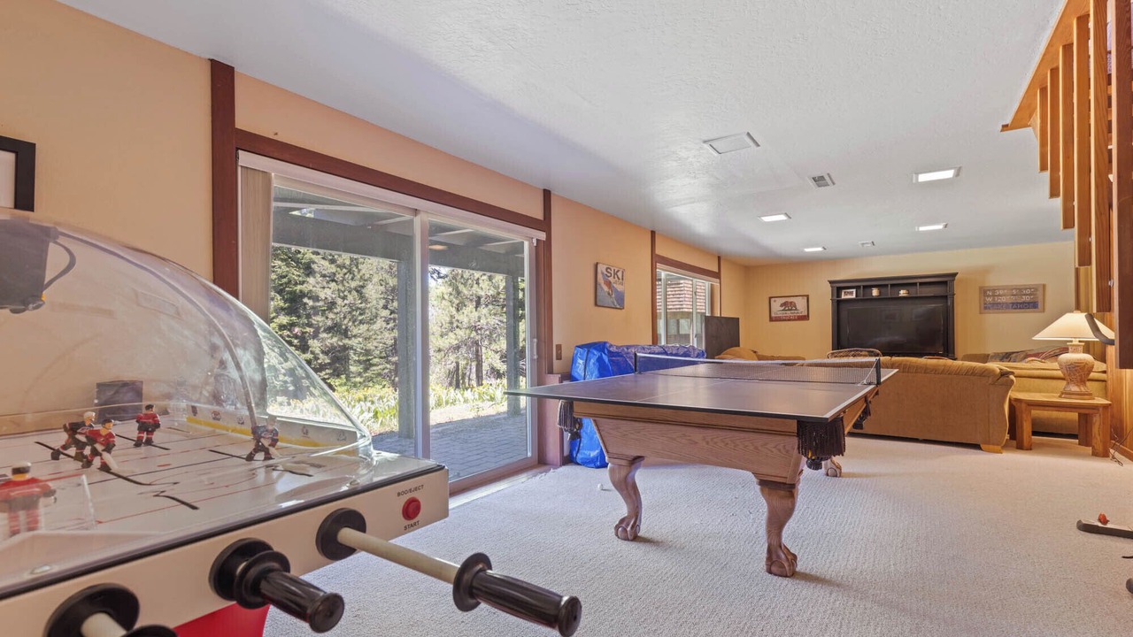 Photo of Bedroom in Alpine Meadows