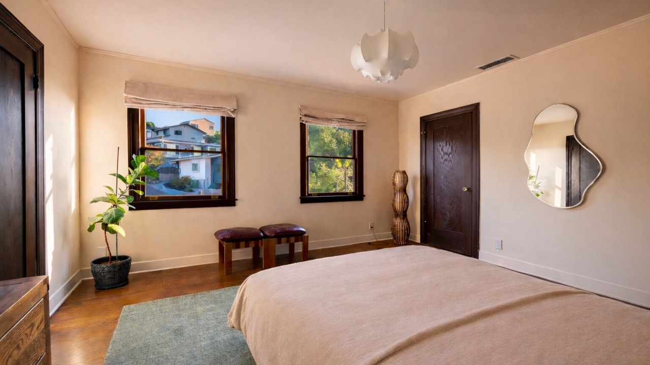 Photo of Bedroom in Eagle Rock