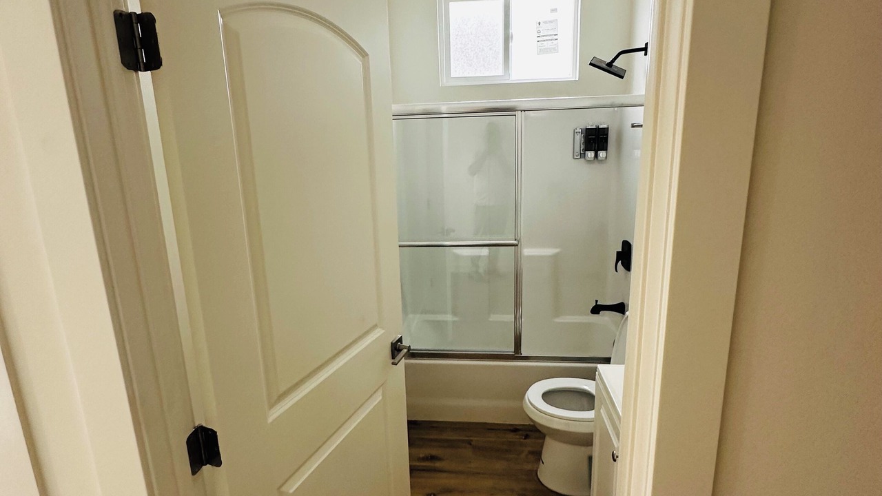 Photo of Bathroom in Los Angeles