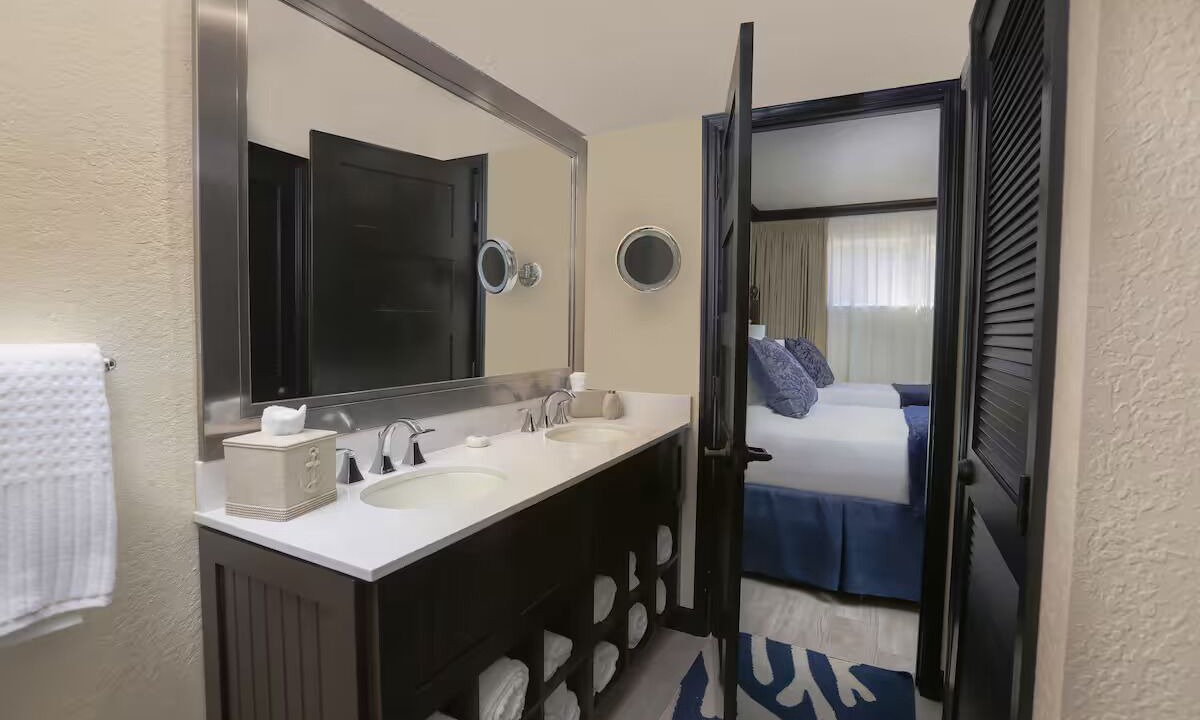 Photo of Bathroom in Cocoa Beach