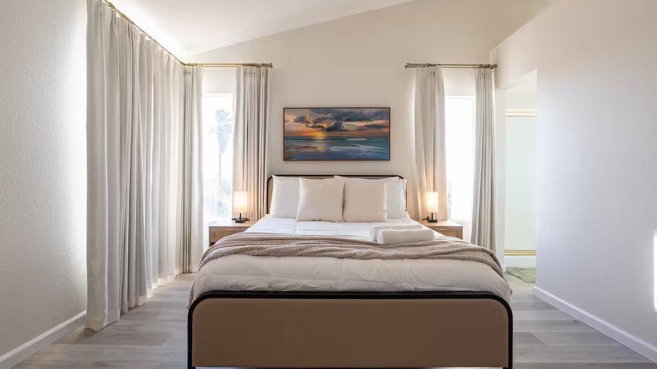 Photo of Bedroom in Palmdale