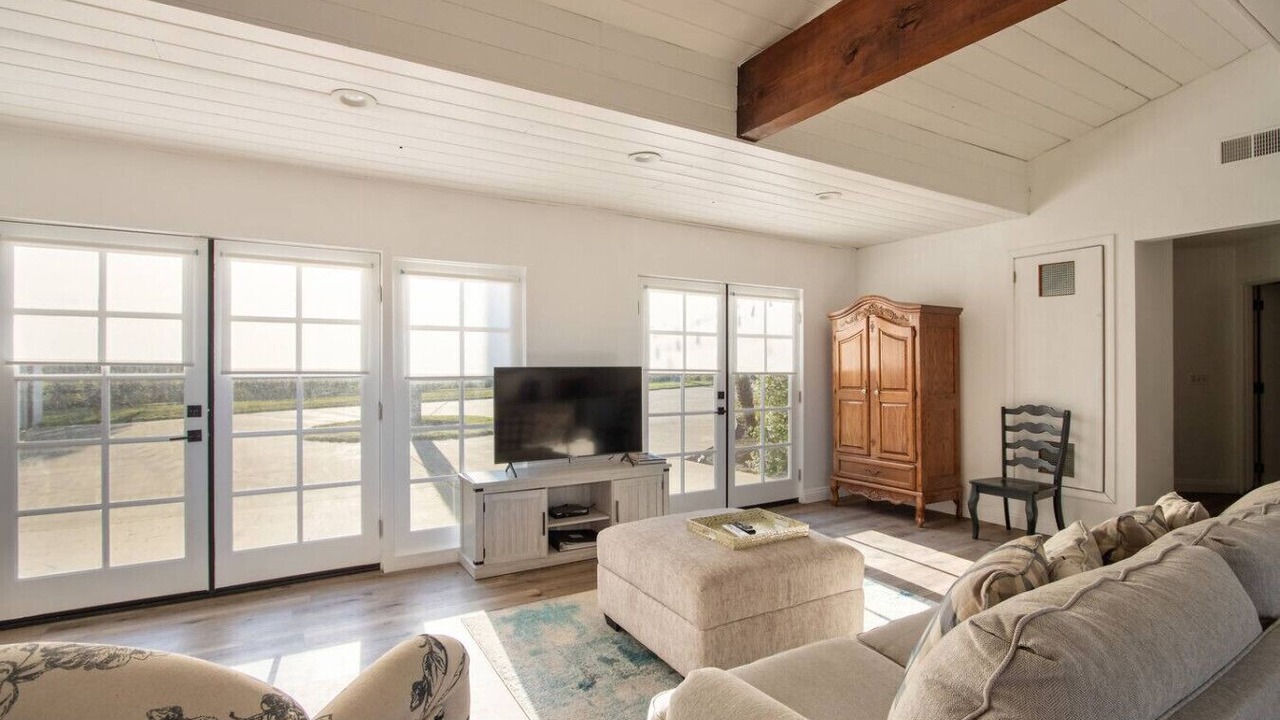 Photo of Livingroom in Temecula
