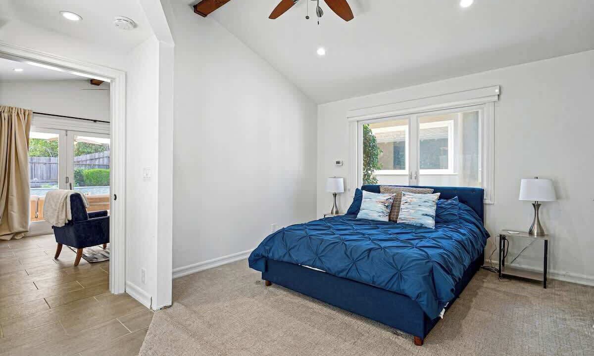 Photo of Outdoor in Tarzana