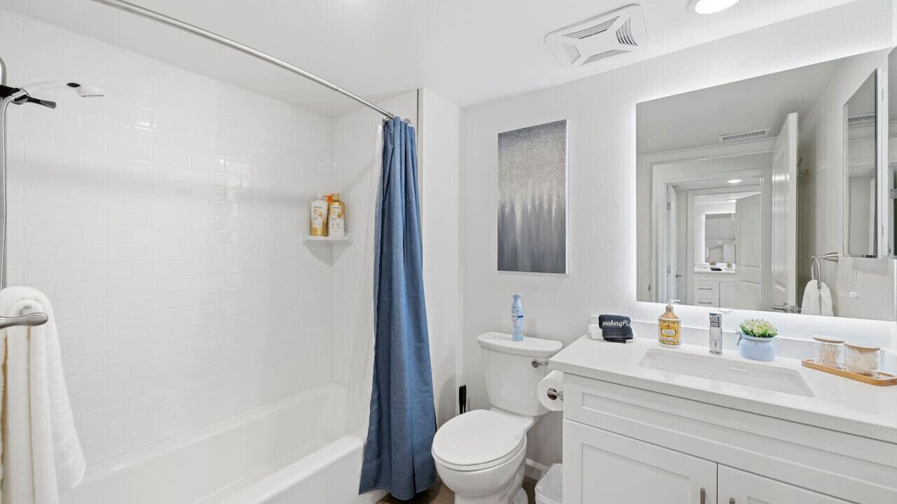 Photo of Bathroom in Crown Point