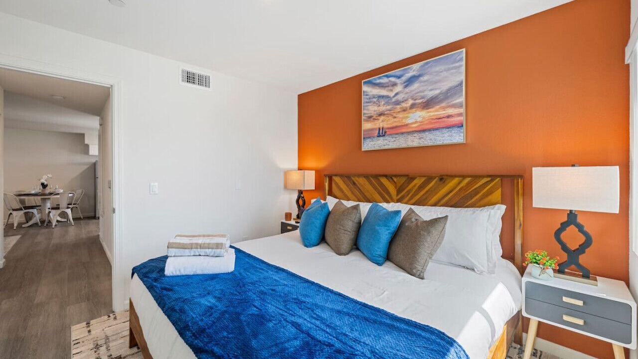 Photo of Bedroom in Crown Point