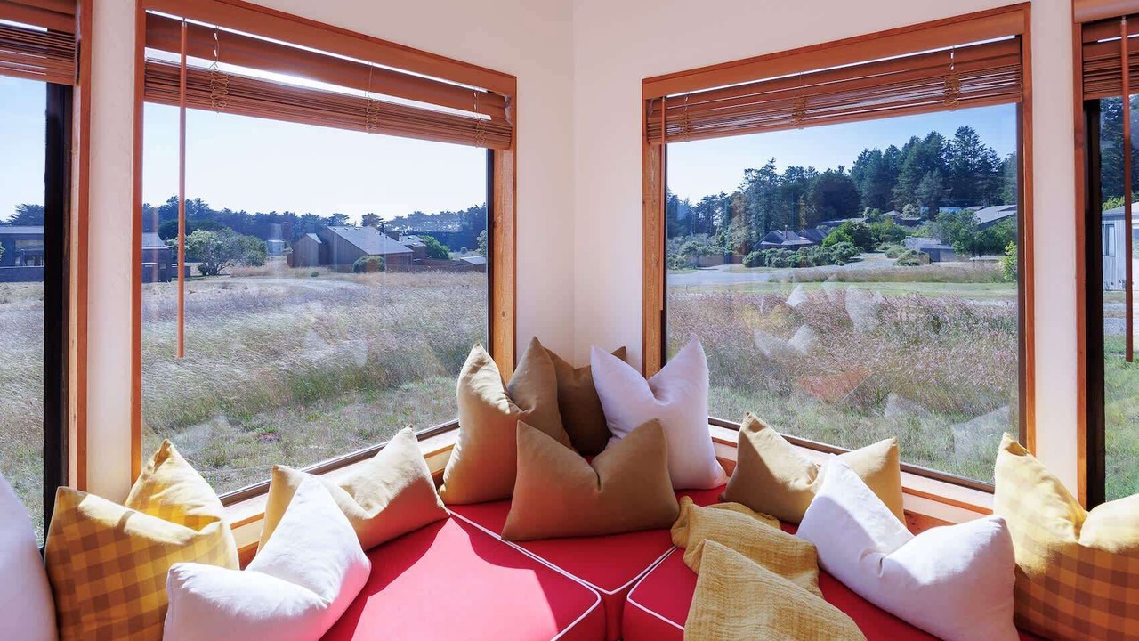 Photo of Livingroom in Sea Ranch